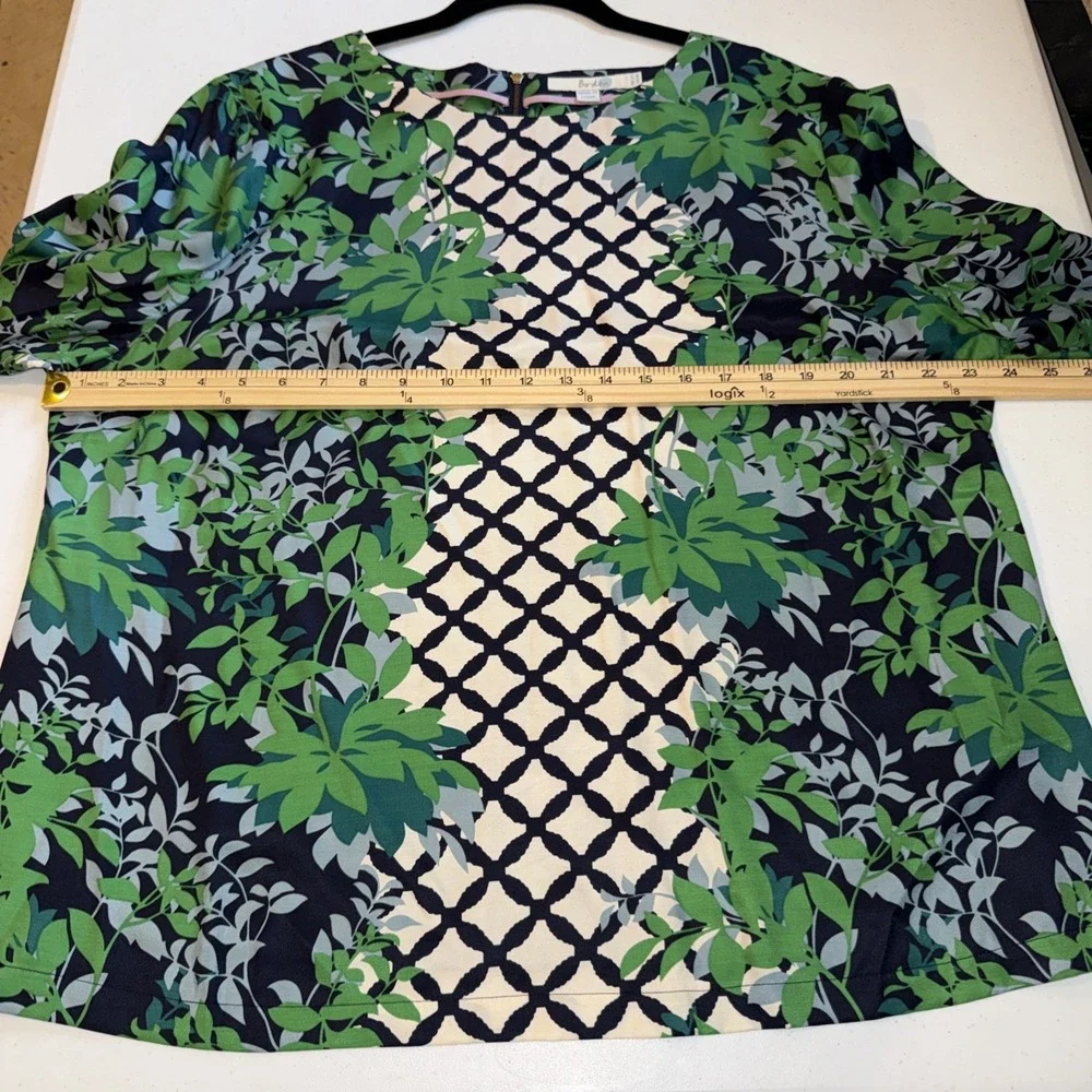 Boden Elisa top short sleeve silk blend‎ back zips up blue green ivory, size 18